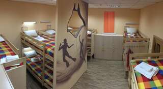 Гостиница Hostel 24 Kamchatka Петропавловск-Камчатский Спальное место на двухъярусной кровати в общем номере для мужчин и женщин-2